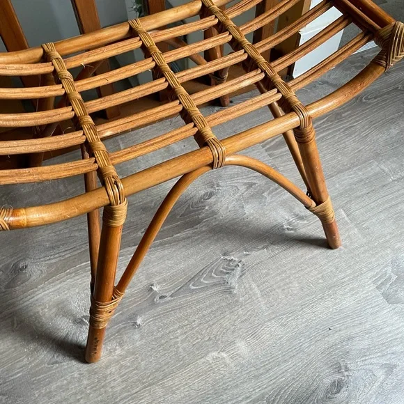Vintage Ficks Reed Style Bent Bamboo/Rattan Bench. Perfect for indoors or out - Picture 5 of 12